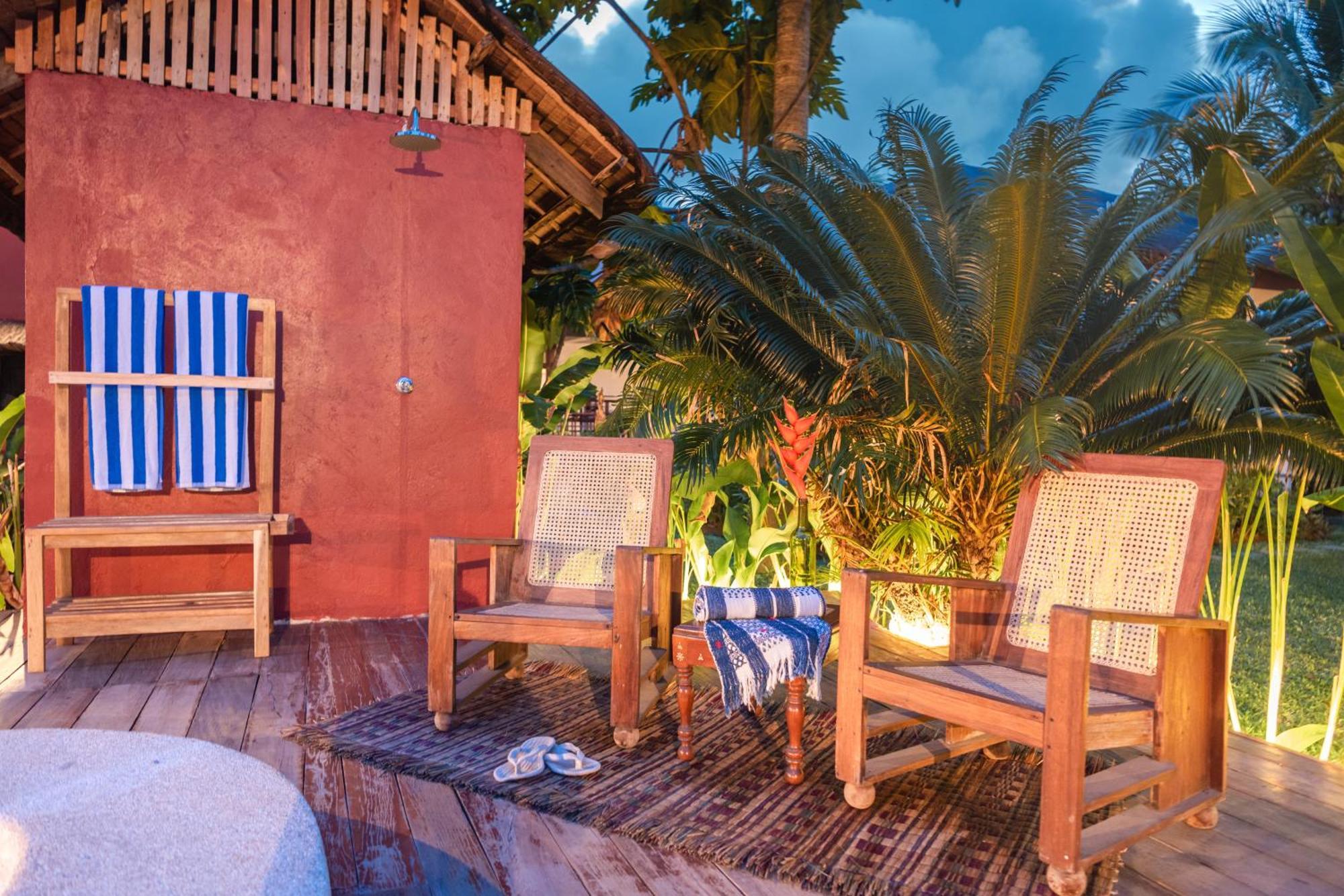 Alon Cloud9 Beach Front Catangnan Luaran gambar