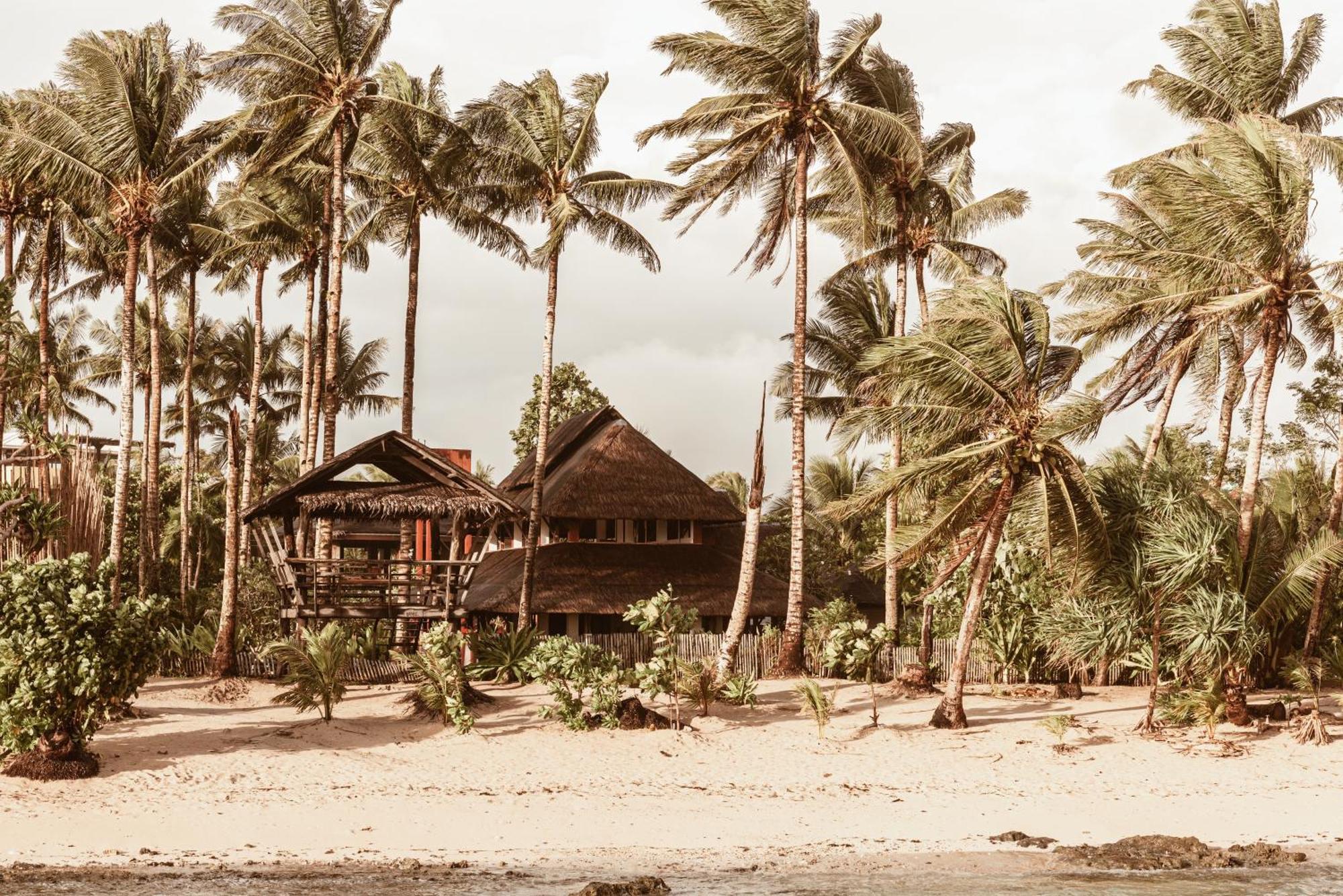 Alon Cloud9 Beach Front Catangnan Luaran gambar